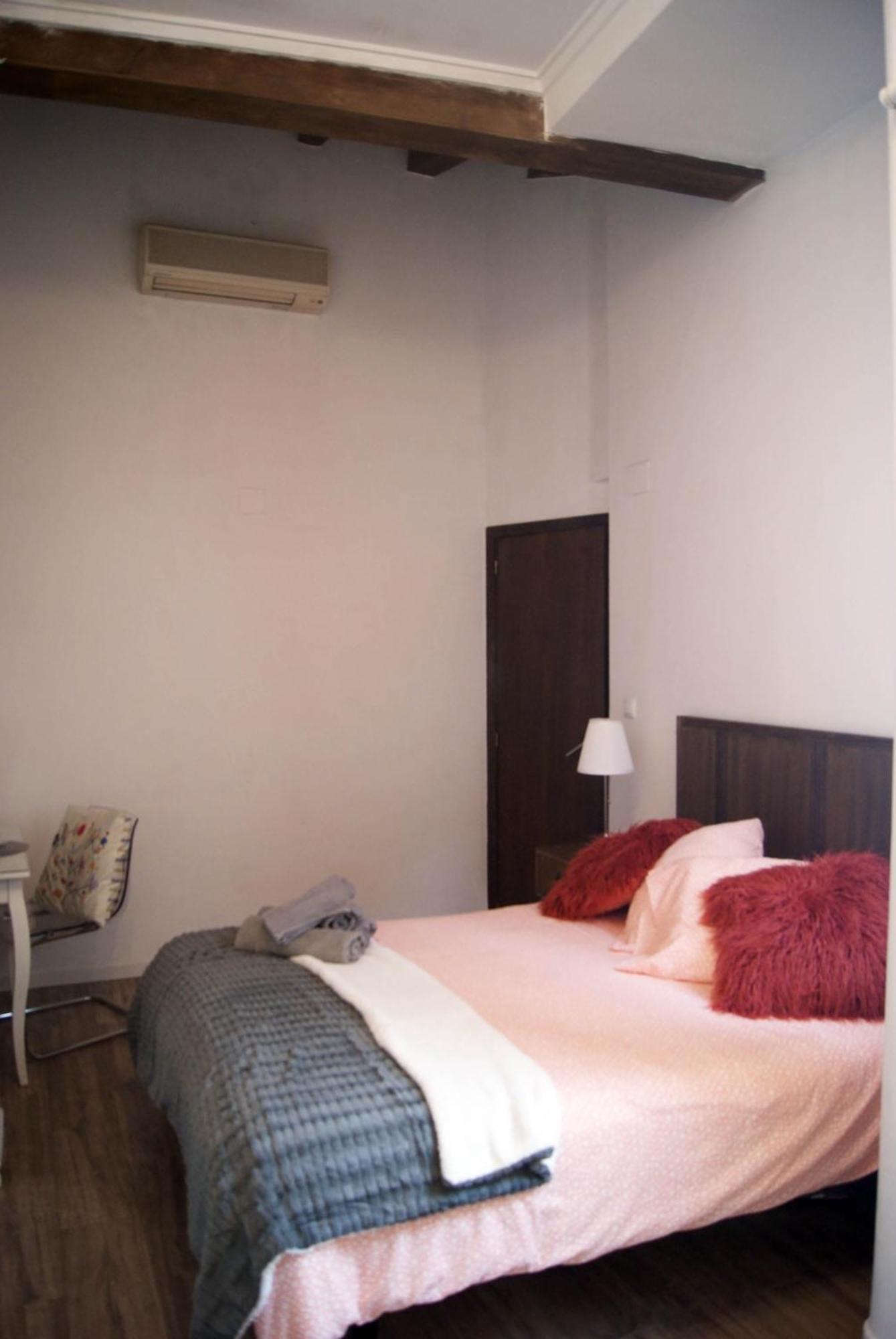 Apartamentos Centricos Barrio Del Carmen Valencia Ngoại thất bức ảnh