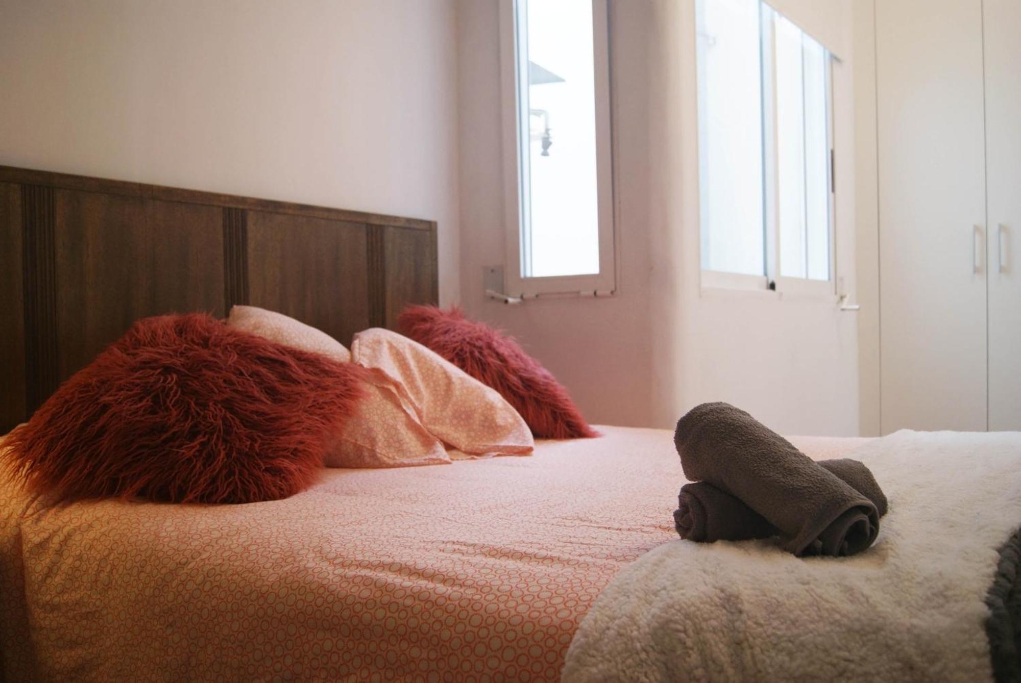 Apartamentos Centricos Barrio Del Carmen Valencia Ngoại thất bức ảnh