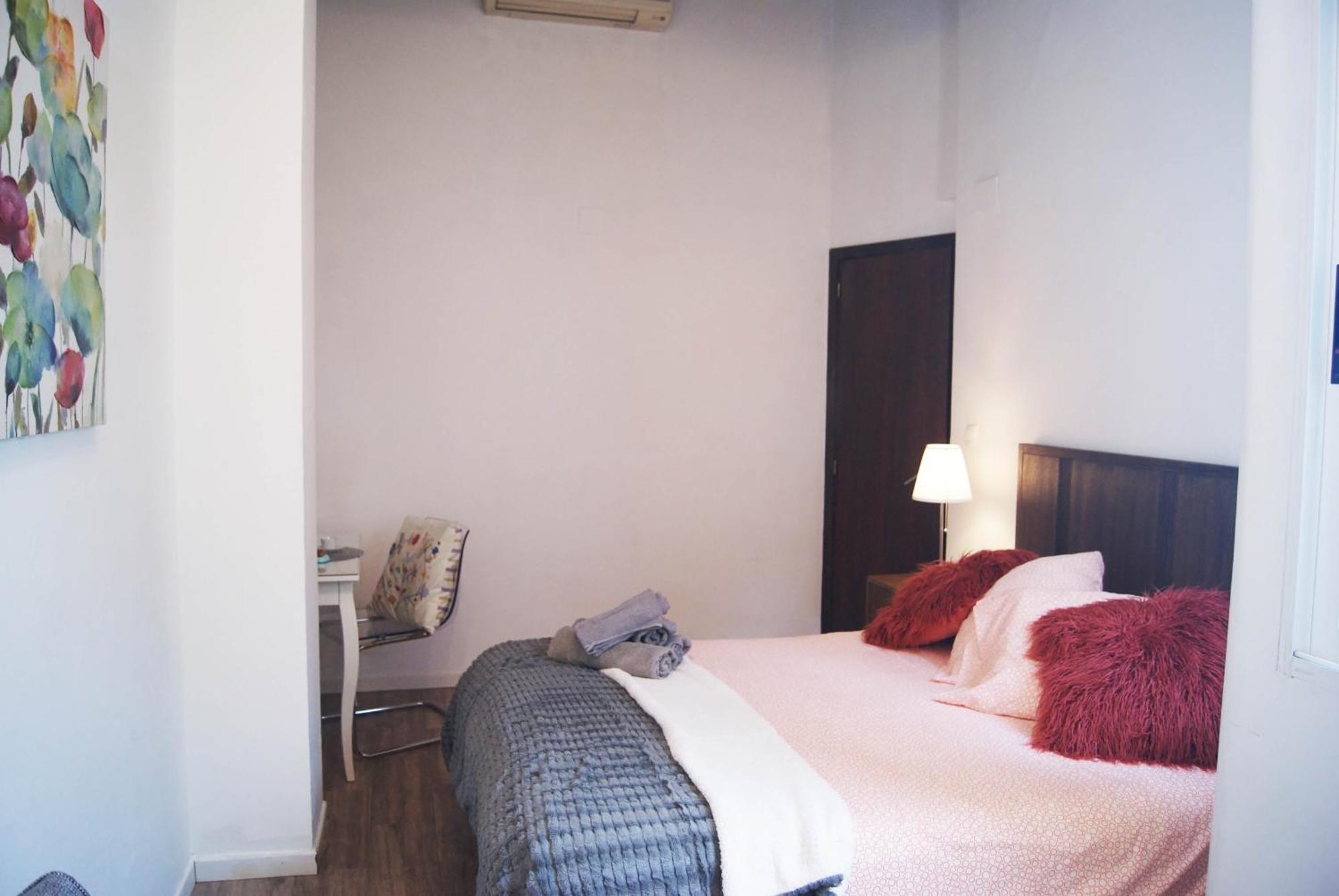 Apartamentos Centricos Barrio Del Carmen Valencia Ngoại thất bức ảnh